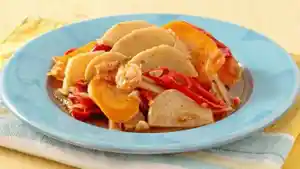 Resep Rebung Cah Wortel Udang, Menu Makan Siang Praktis yang Bikin Keluarga Lahap Makannya
