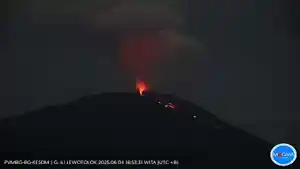 24-Jam-Terakhir-Gunung-Lewotolok-Lembata-273-Lali-Gempa-Erupsi-Waspada-Banjir-Lahar-dari-Kawah.jpg