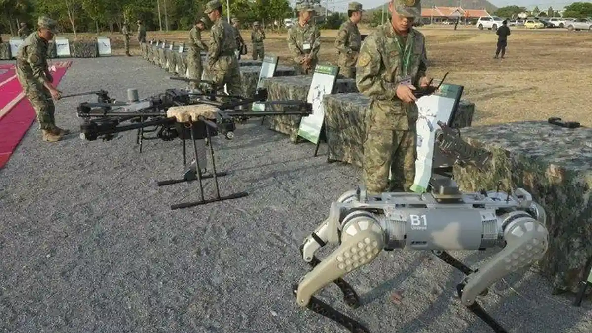 Terdepan Dibandingkan Negara Lain, China Segera Terjunkan Robot AI dalam Operasi Militer