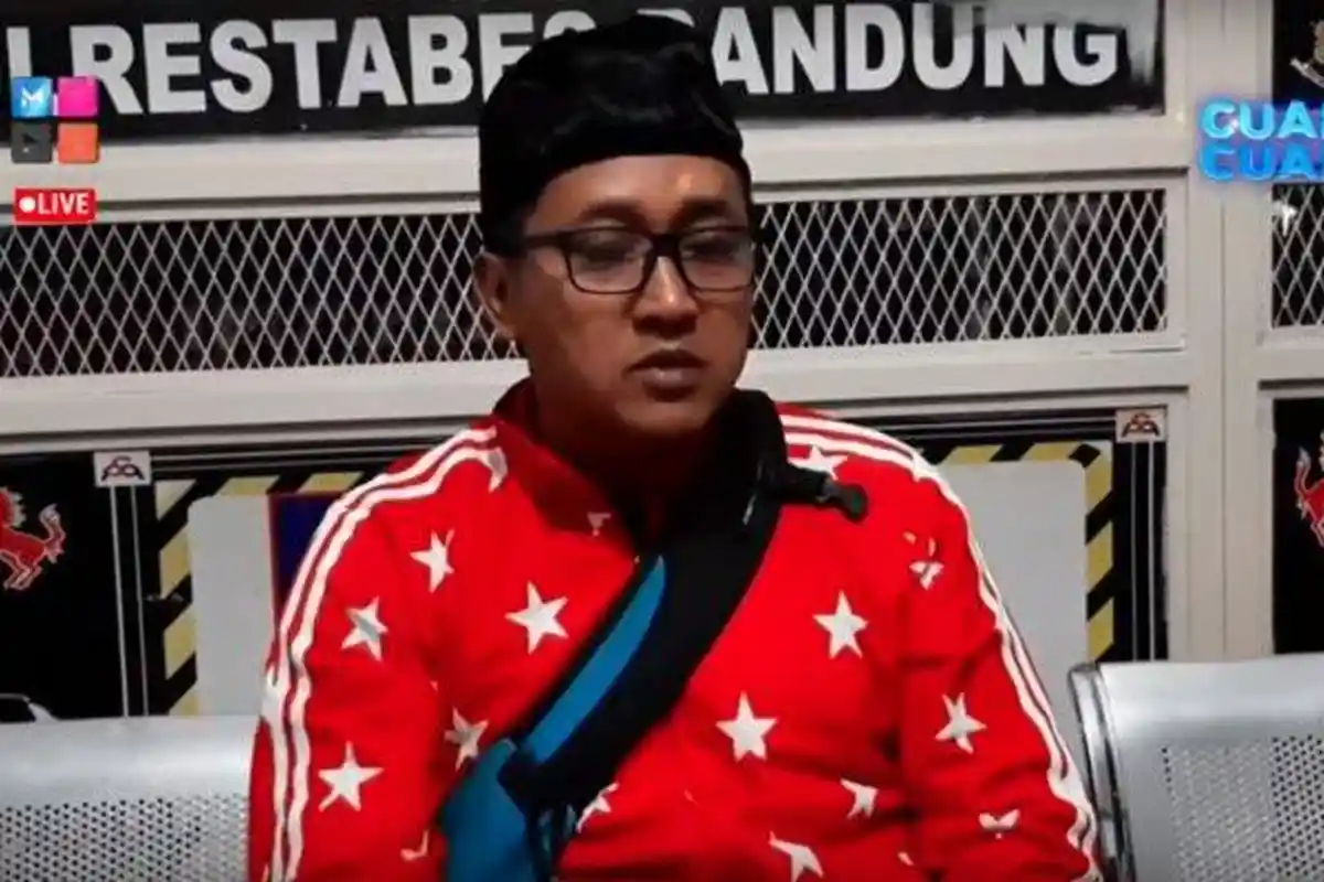 Teddy Diam-diam Sudah Nikah dengan Daun Muda, Ketua RT Bongkar Prahara Pernikahan Siri Suami Lina