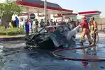 mobil-terbakar-di-spbu.jpg