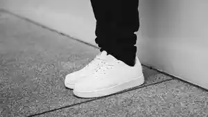 Arti-Mimpi-Membeli-Sepatu-Putih-Pertanda-Butuh-Banyak-Energi.jpg