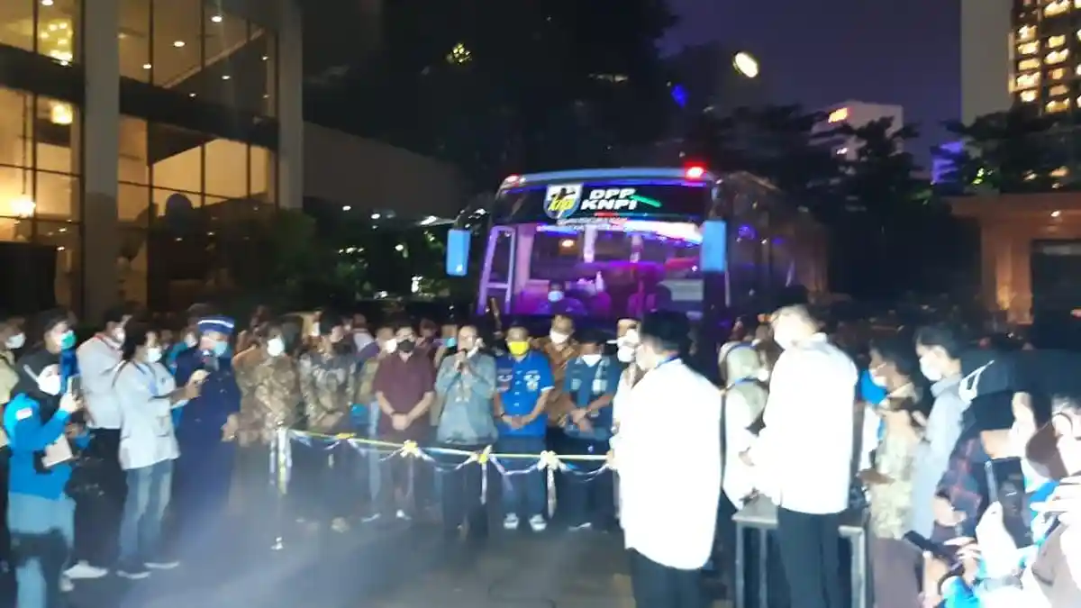 Luncurkan Bus Operasional, Ketum KNPI: Kami Mewarisi, Bukan Menghabisi