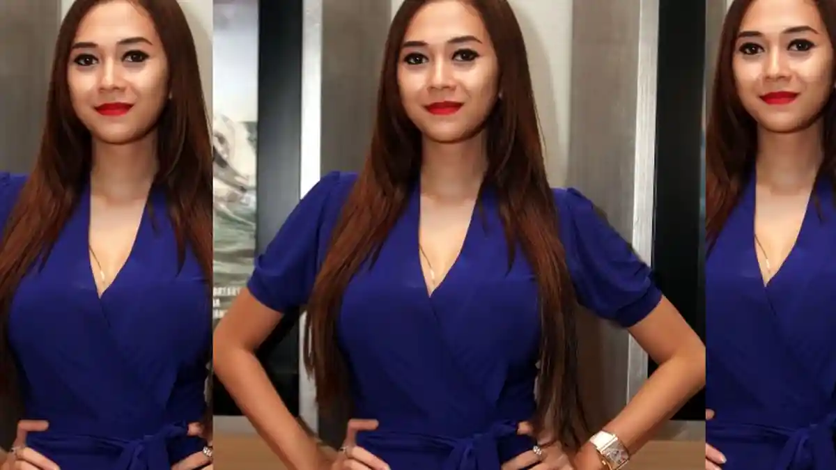 Tangis Aura Kasih Ketika Dirinya Dikait-kaitkan Duit Panasnya Wawan