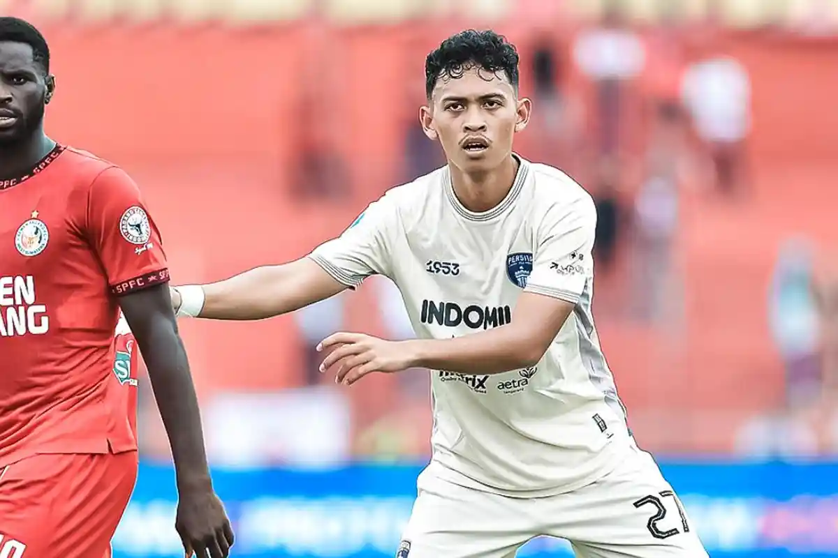 Hasil Semen Padang Vs Persita: Eduardo Almeida Kena Kartu, Kabau Sirah Unggul di Babak Pertama