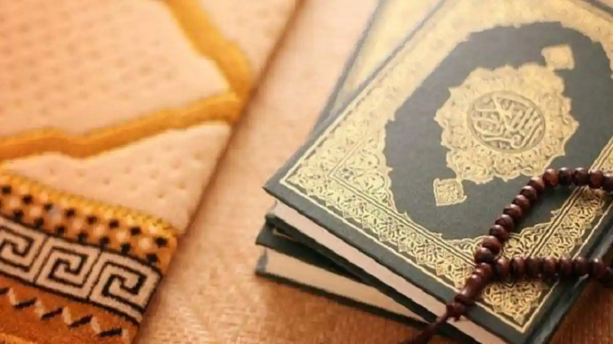 Amalan Malam Jumat Agar Dosa-dosa Diampuni, Berikut Bacaan Surat Yasin Ayat 1 hingga 83