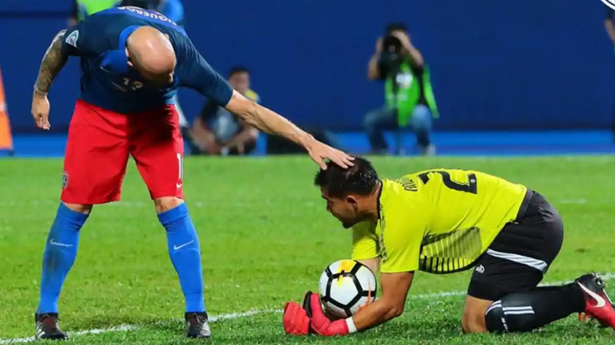 Tiga Pemain Bintang Terancam Tak Bermain di Laga Persija Vs Persib