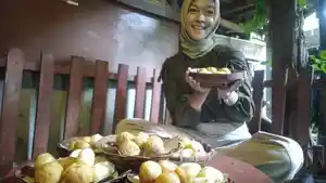 Gethuk-Nyimut-karya-warga-Kajar.jpg