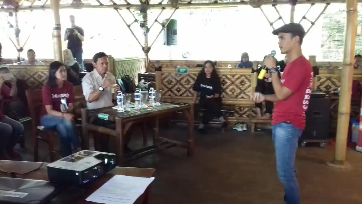 Hadir di Kopi Darat Seller Bukalapak, Bima Arya Cari Casing Handphone