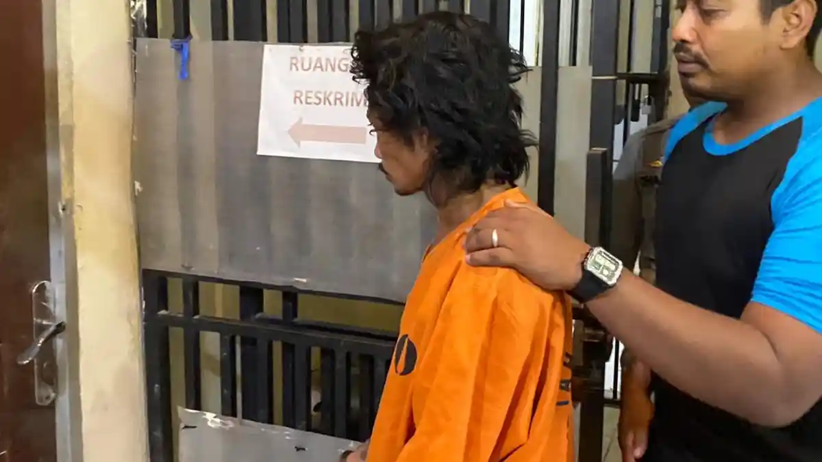 Aniaya Anak Tiri Hingga Luka, Pelaku Kerap Menangis Dibalik Jeruji Polsek Sei Beduk