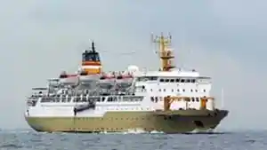 KM-Awu-hari-ini-tiba-di-Kupang-dari-Kalabahi.jpg