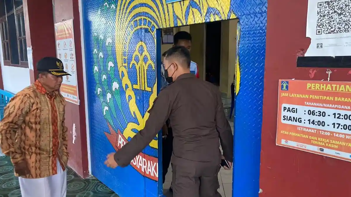 Kejari Banggai Tangkap Mantan Kades Honbola, Ini Kasusnya