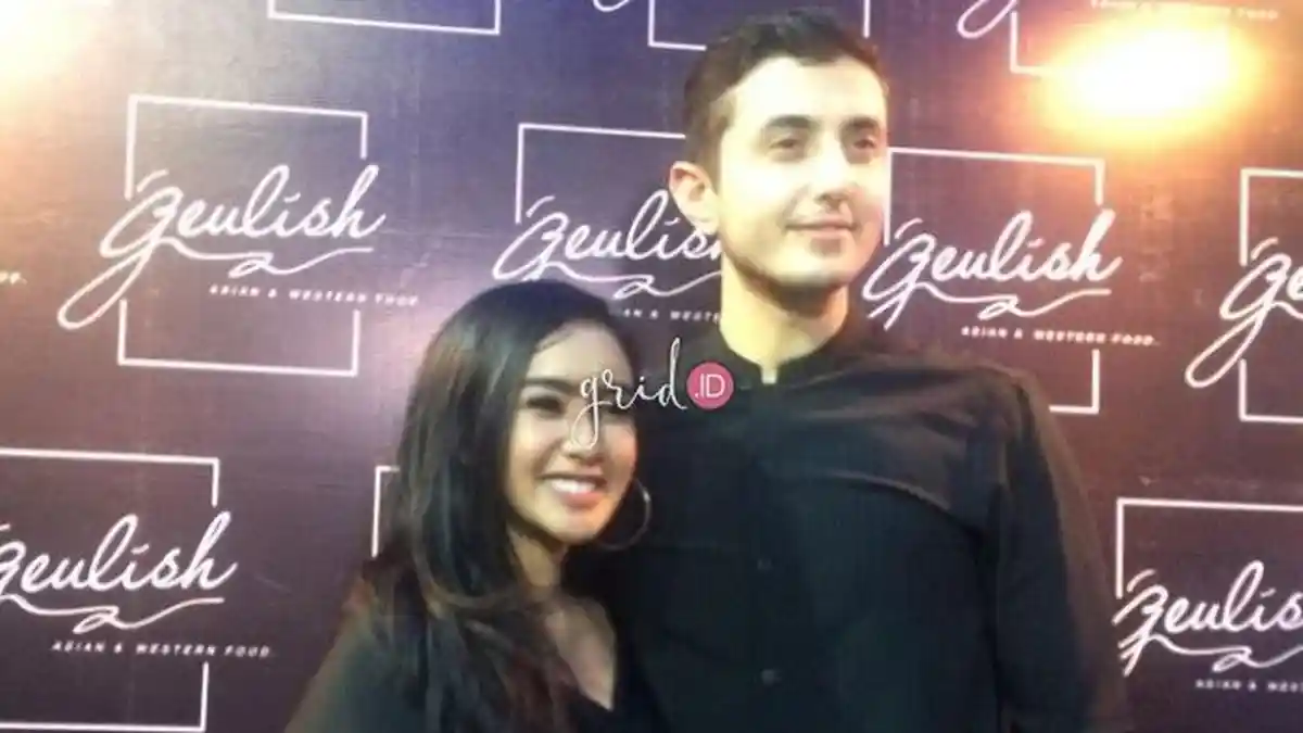 Begini Cara Cita Citata Kenalkan Kekasihnya Pada Keluarga