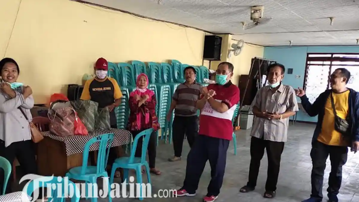 Tingkatkan Imunitas, Warga di Kecamatan Tambakasari Mendapat Telur