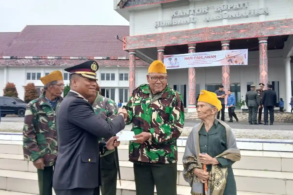 Upacara Hari Pahlawan, Kapolres Humbahas: Jadilah Pahlawan Masa Kini