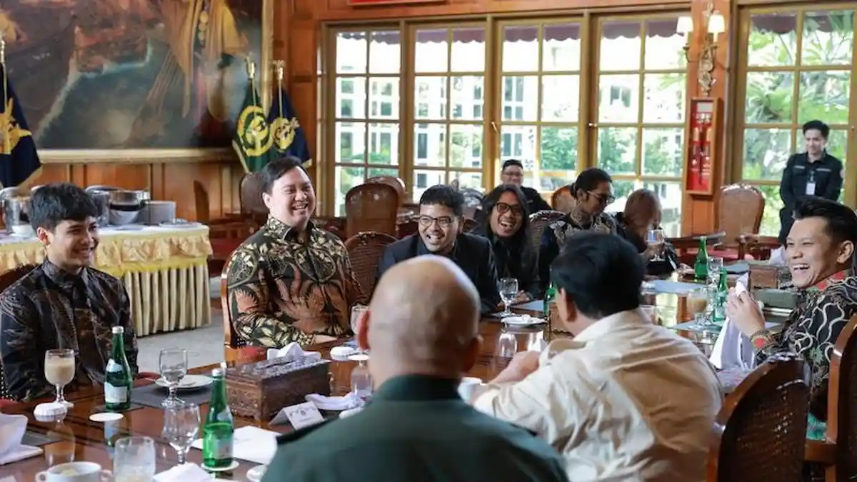 Prabowo Duduk Bareng Para Komika dan Influencer, Bintang Emon: Orangnya Seru Jokes Terus