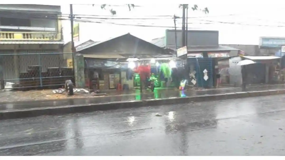 Prakiraan Cuaca Kota Bogor Hari Ini, 19 Agustus 2025: Waspada Hujan Disertai Petir pada Sore Hari