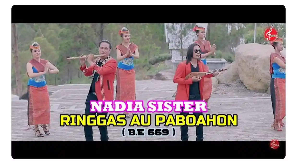 Lirik Lagu Batak Ringgas Au Paboahon Dipopulerkan oleh Nadia Sister