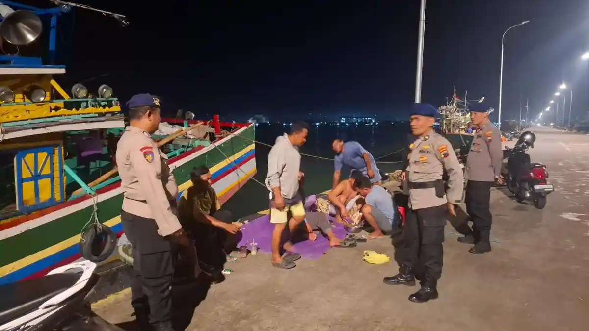 Polres Jepara Gencarkan Patroli Malam, Cegah Premanisme dan Perompakan di Wilayah Perairan