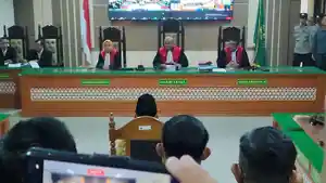 Sidang-pembacaan-vonis-Panji-Gumilang-di-PN-Indramayu-Rabu-2032024.jpg