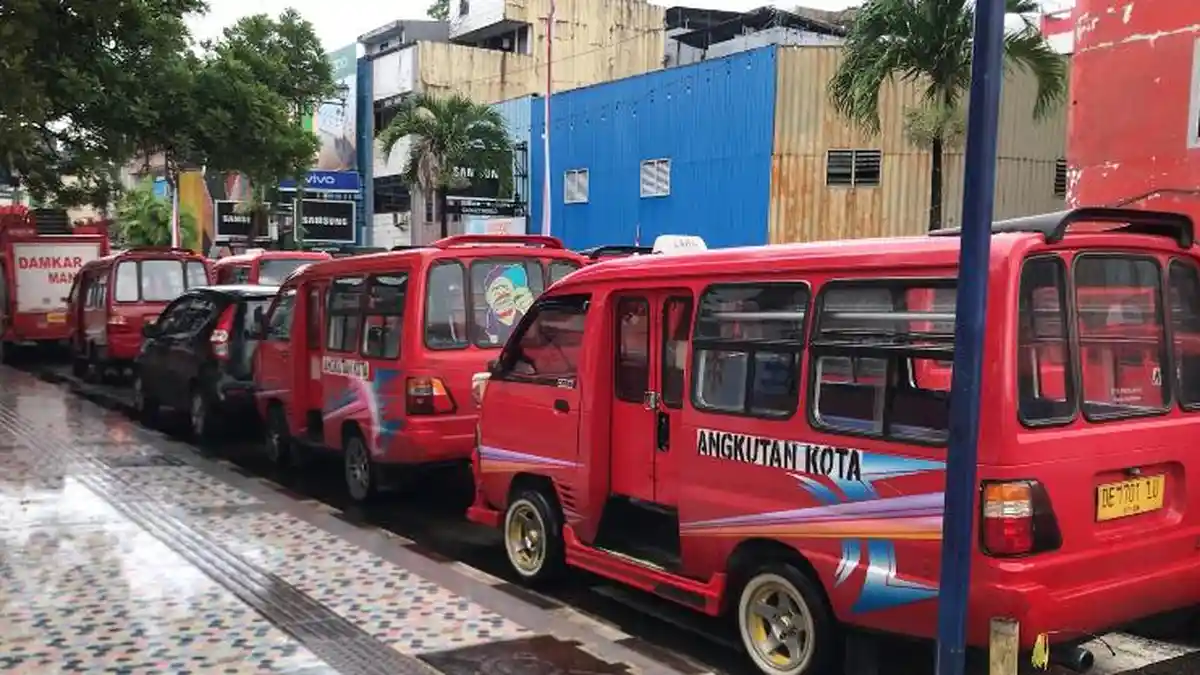 Urai Kemacetan di Jalan Tulukabessy, Rute Angkot Passo dan Laha Bakal Diubah Besok