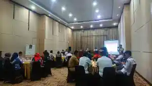 Sejumlah-peserta-mengikuti-rakor-pendidikan-politik-di-Gets-Hotel-Semarang-Senin-2032023.jpg