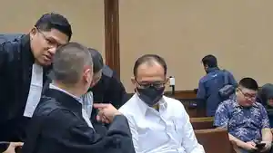 Rafael-Alun-Trisambodo-jalani-sidang-perdana-hari-ini-di-Pengadilan-Tipikor-Jakarta.jpg