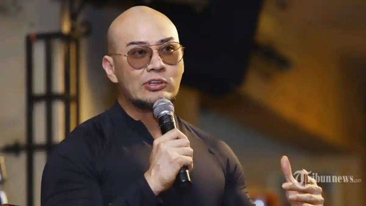 Deddy Corbuzier hingga Nikita Mirzani Sindir KPI, Andre Taulany Tes Melawak Pakai Masker
