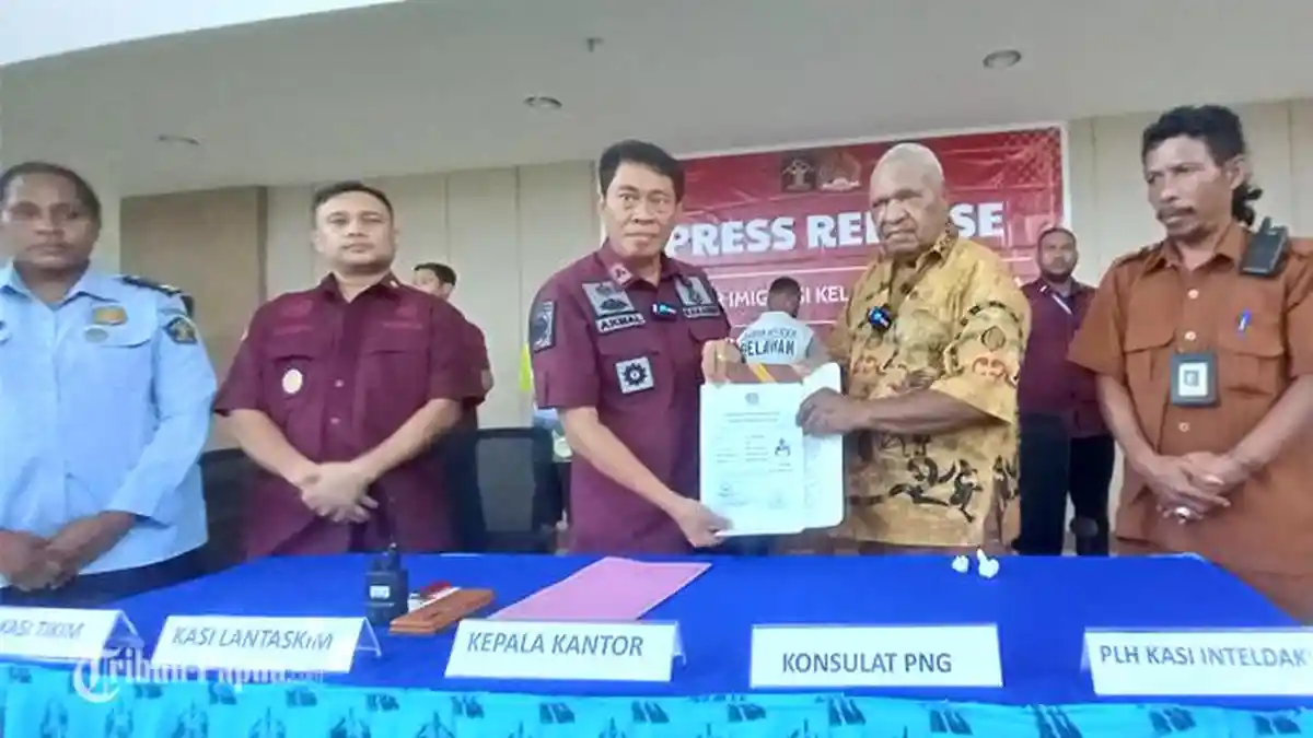 Imigrasi Jayapura Deportase 4 Warga PNG, Ini Alasannya! - 27042023-Imigrasi_Jayapura-3.jpg