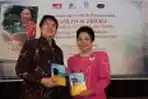 Sjamsiah Ahcmad Bersama Lukman Hakim