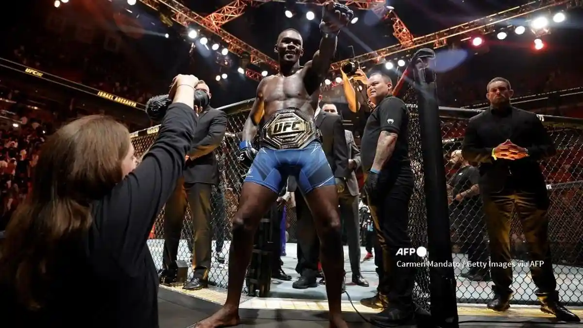 Hasil UFC 287: Israel Adesanya Pukul KO Alex Pereira, sang Stylebender ...
