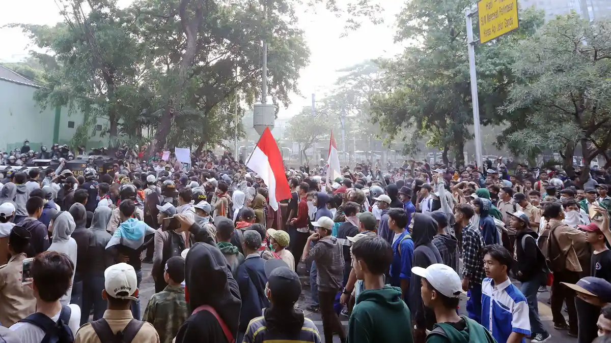 Program Aiman di Kompas TV: Unjuk Rasa dan Penggalangan Pelantikan Presiden