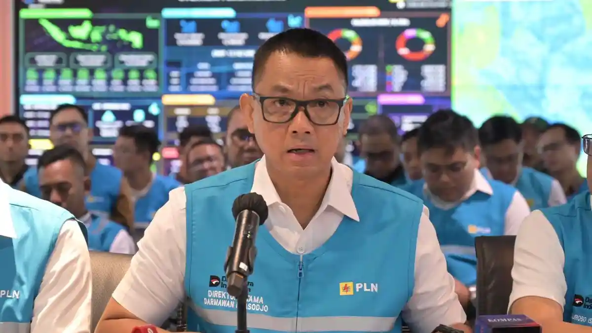 PLN Pulihkan Kelistrikan di Sumatra Secara Bertahap