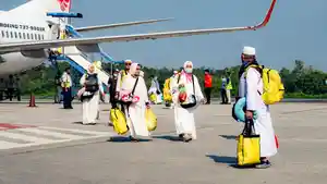 Jemaah-haji-Pekanbaru-tiba-di-Bandara-SSK-II-Pekanbaru.jpg