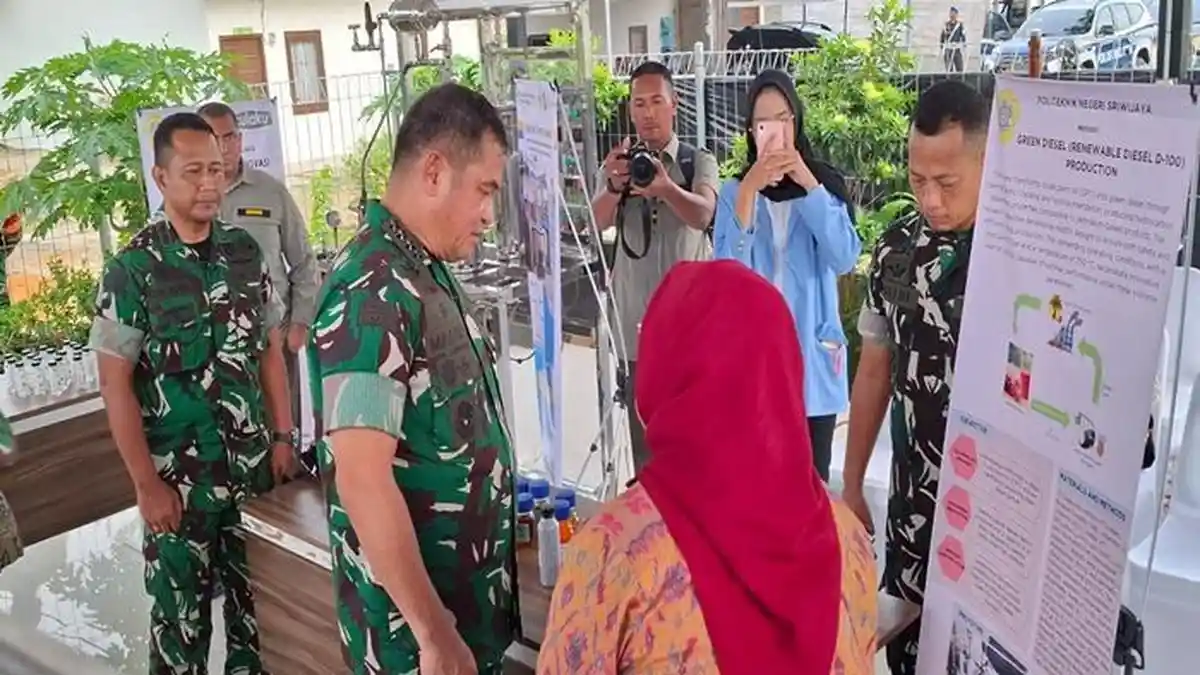 Kunjungan Kerja ke Palembang, Kasad Jenderal TNI Maruli Tinjau Rumah Dinas Hingga Panen Raya