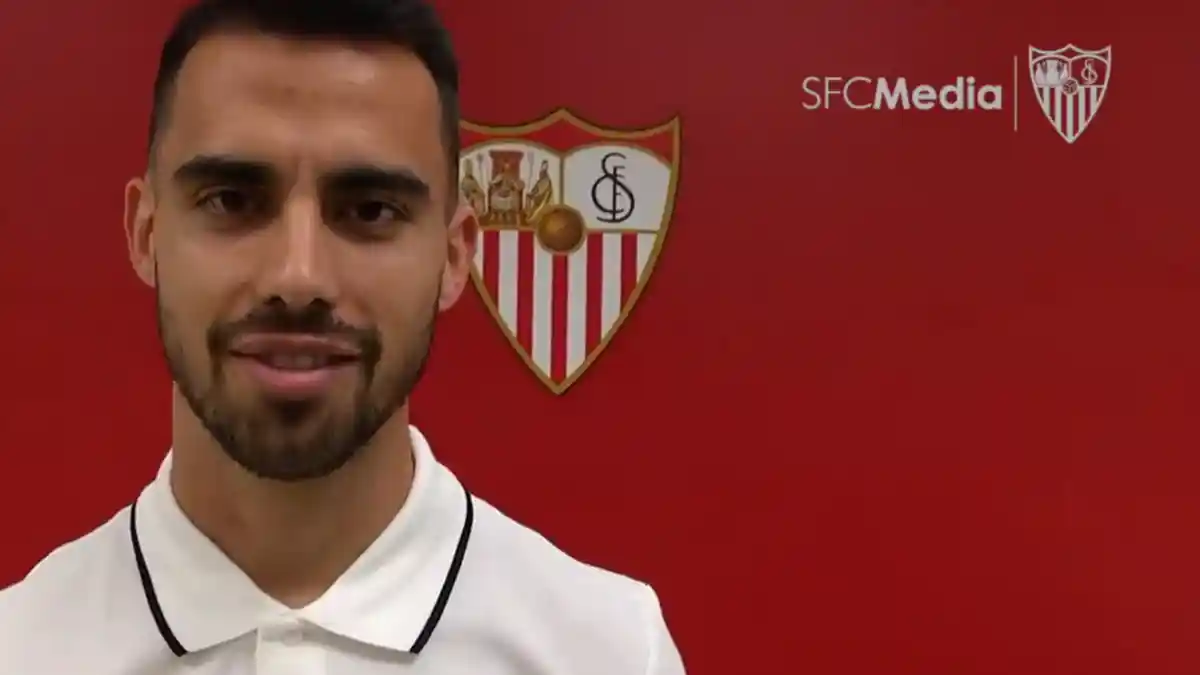 Transfer Liga Spanyol - Tinggalkan AC Milan, Suso Resmi Gabung dengan Sevilla