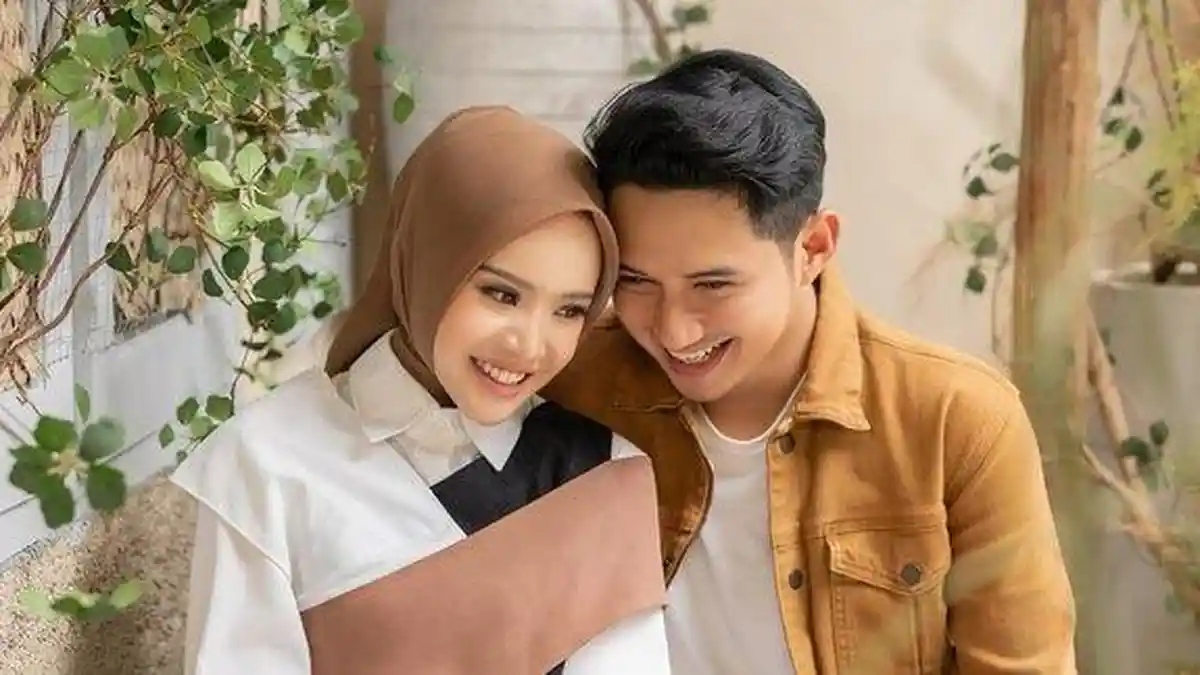 Ini Alasannya Chand Kelvin Yakin Menikahi Dea Sahirah