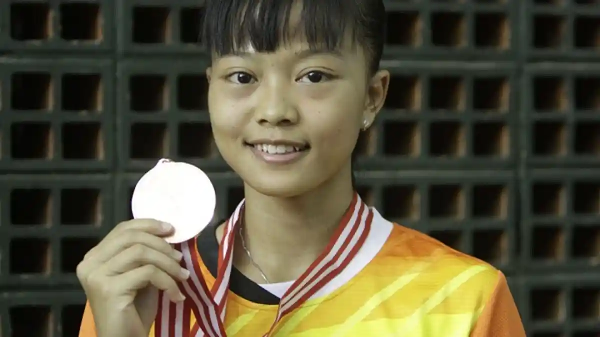 Fitriani Juara Nomor Tunggal Putri Pertamina Open 2014