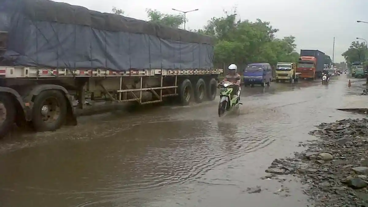 Wali Kota Jakarta Selatan Marah Ditanya Banyak Genangan