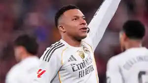 Kylian-Mbappe-ngeluh-cuma-jadi-striker-keempat.jpg