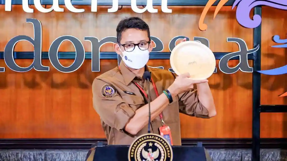 Menparekraf Harap Pola Digital Nomad Jadi Daya Tarik Work From Bali