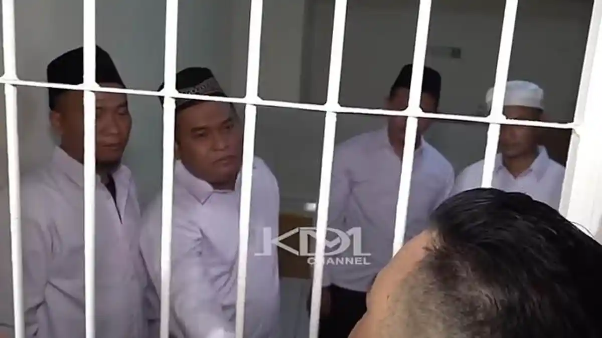 Tak Ada Dendam dan Amarah , 6 Terpidana Sambut Baik Sudirman , Tujuan Mereka Sama, Bebas!