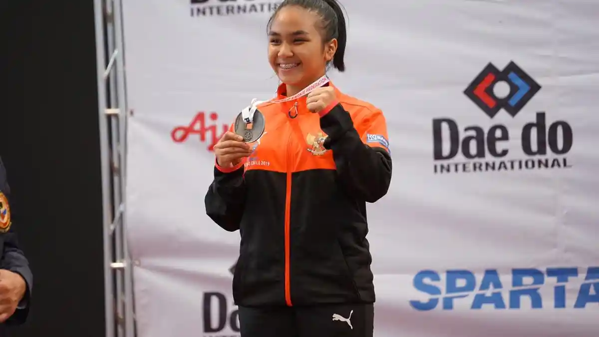 Marzella Sekar Damayanti Raih Perak WKF Chmpionship Cadet 2019