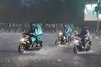 Pontianak Udara Kabur! Wilayah Dihantam Badai Hujan Sangat Lebat Malam Ini dan Besok 29 Maret 2028