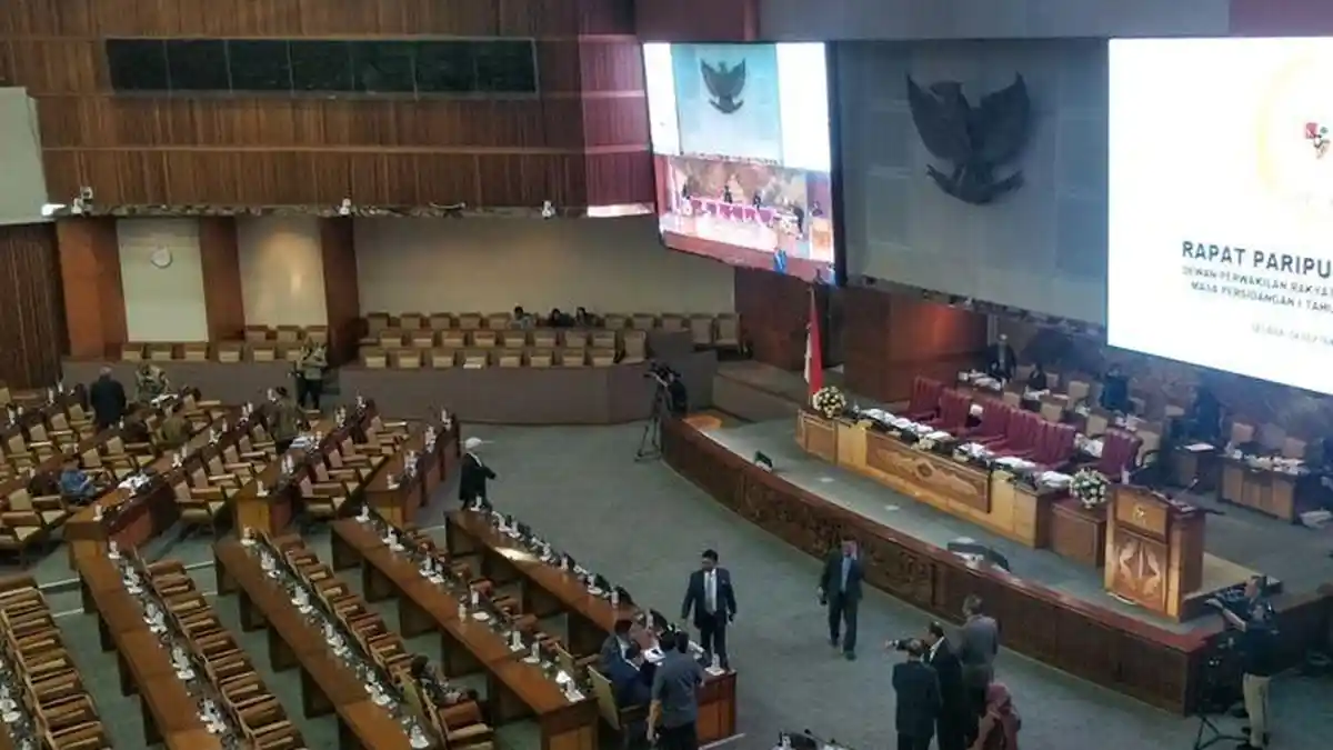 Rapat Paripurna DPR RI Diwarnai Banyak Kursi Kosong