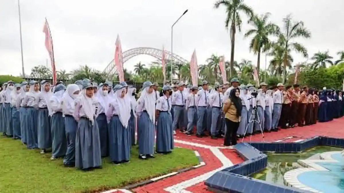 Ratusan Pelajar di Kukar Berkumpul Rayakan Hari Pendidikan Nasional