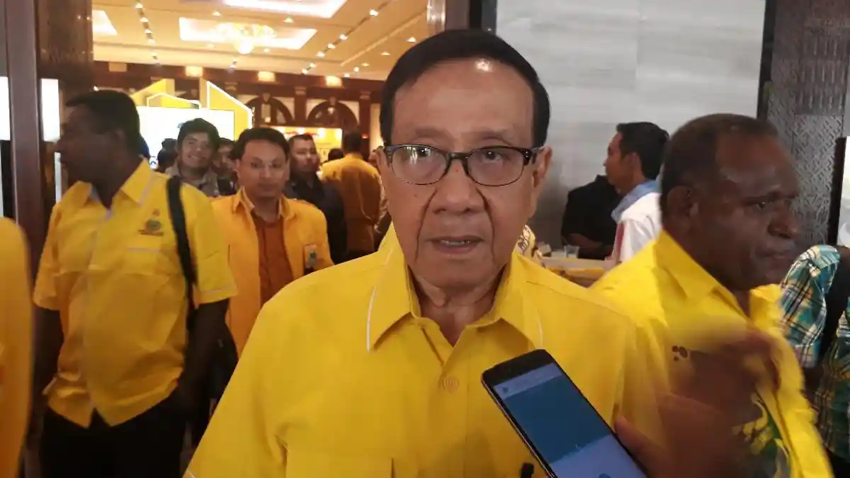 Tanggapi Prediksi Lembaga Survei, Akbar Tandjung Yakin Golkar Tak Akan Tersalip PKB dan Gerindra