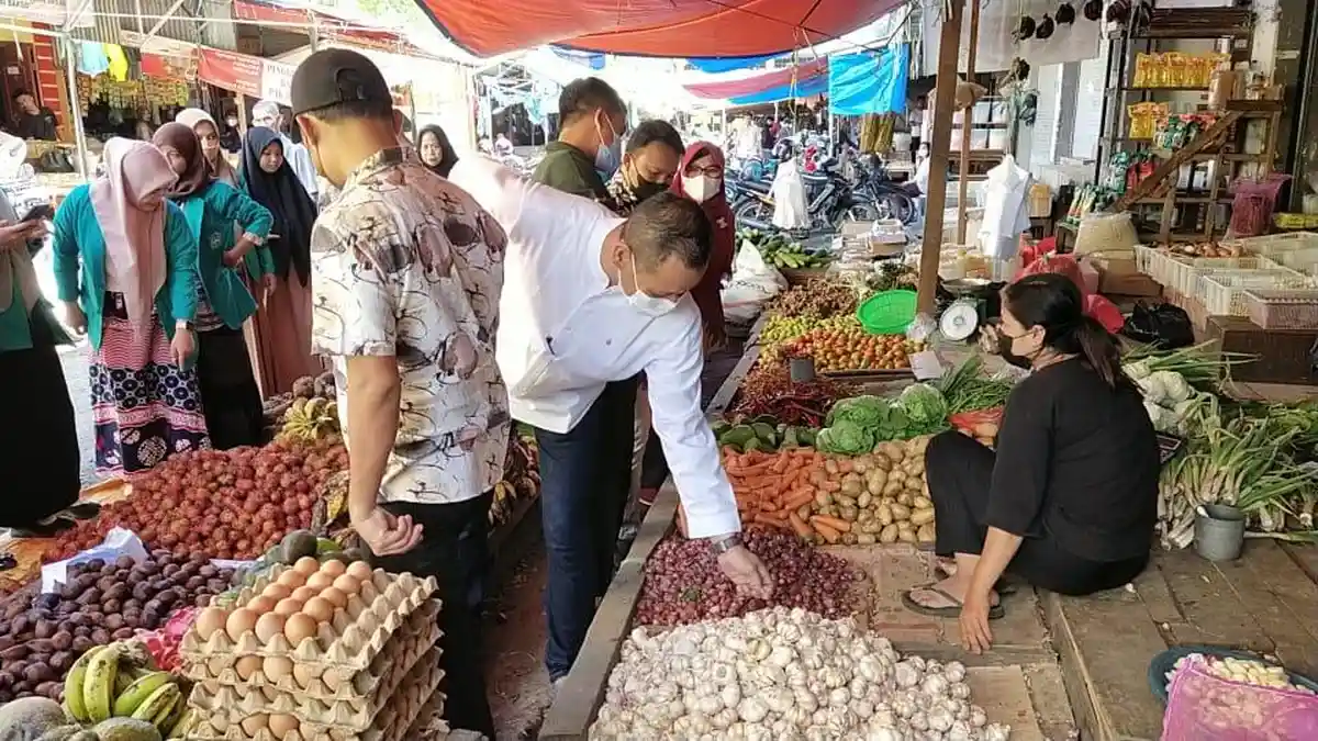 Dinas Perdagangan Parepare Ungkap Penyebab Harga Cabai dan Bawang Merah Meroket