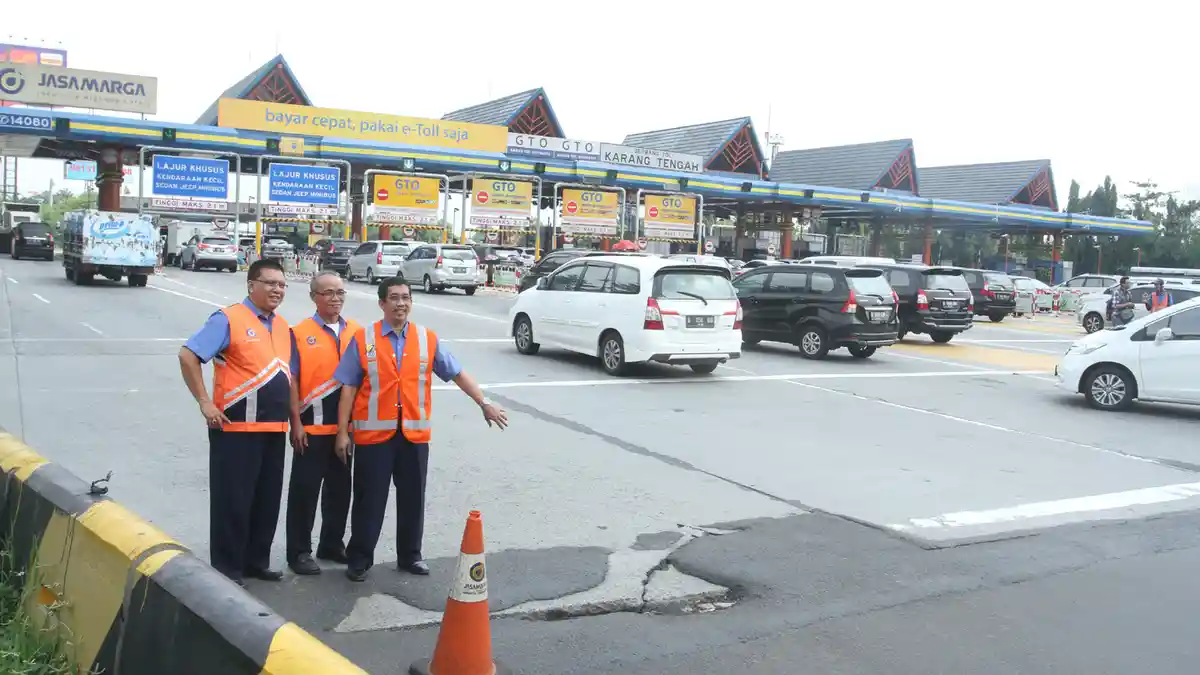 Kerap Bikin Macet, Gerbang Tol Karang Tengah Bakal Dihilangkan