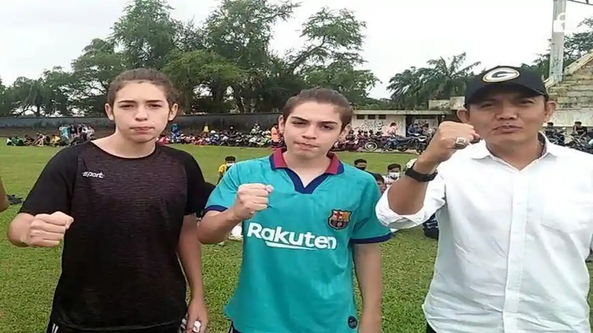 Dua Remaja Ganteng Asal  Argentina  Hebohkan Stadion Patra Jaya Palembang